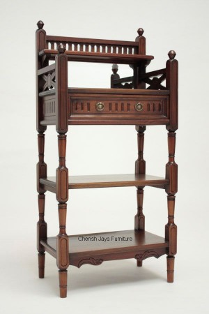 Code: HL 101-M Name: Chev. 1 Drawer Size: W=50 x D=33 x H=105 cm Wood: Solid Mahogany wood.﻿